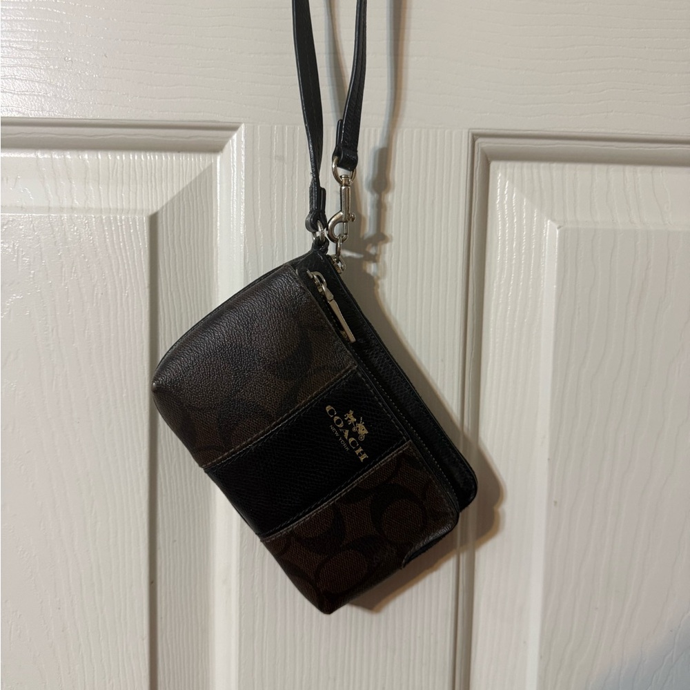 Coach double pocket Wristlet